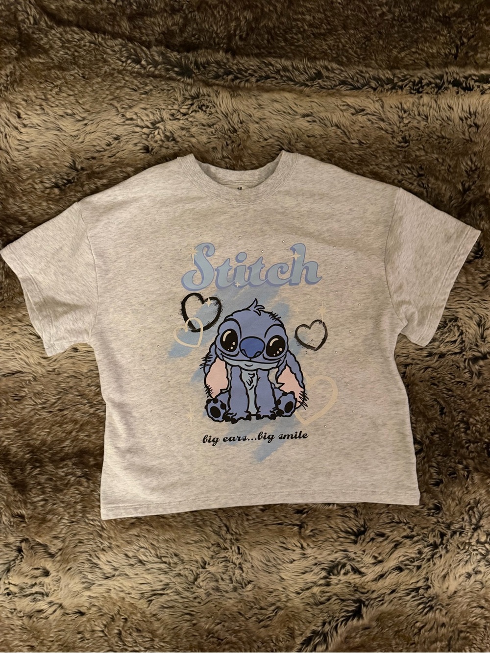 H&M Light Gray Tee with Blue Stitch Graphic